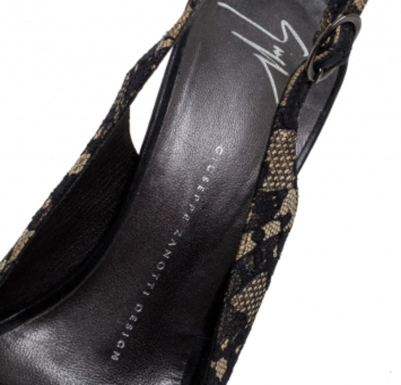 Giuseppe Zanotti Black Lace Peep Toe Slingback Sandals Size 38 In Good Condition For Sale In Dubai, Al Qouz 2