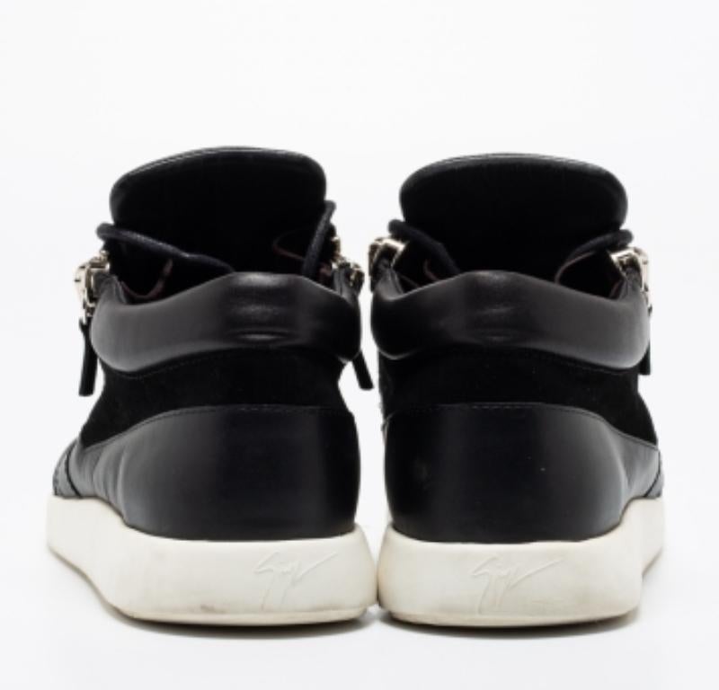 Men's Giuseppe Zanotti Black Leather And  Mesh Side Zip Sneakers Size 42 For Sale