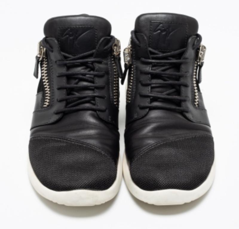 Giuseppe Zanotti Black Leather And  Mesh Side Zip Sneakers Size 42 For Sale 3