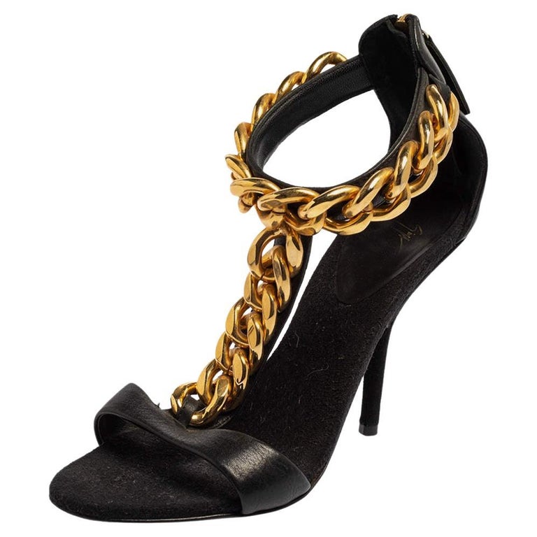 Giuseppe Zanotti Black Leather Chain Detail T Strap Sandals Size 38.5 For  Sale at 1stDibs