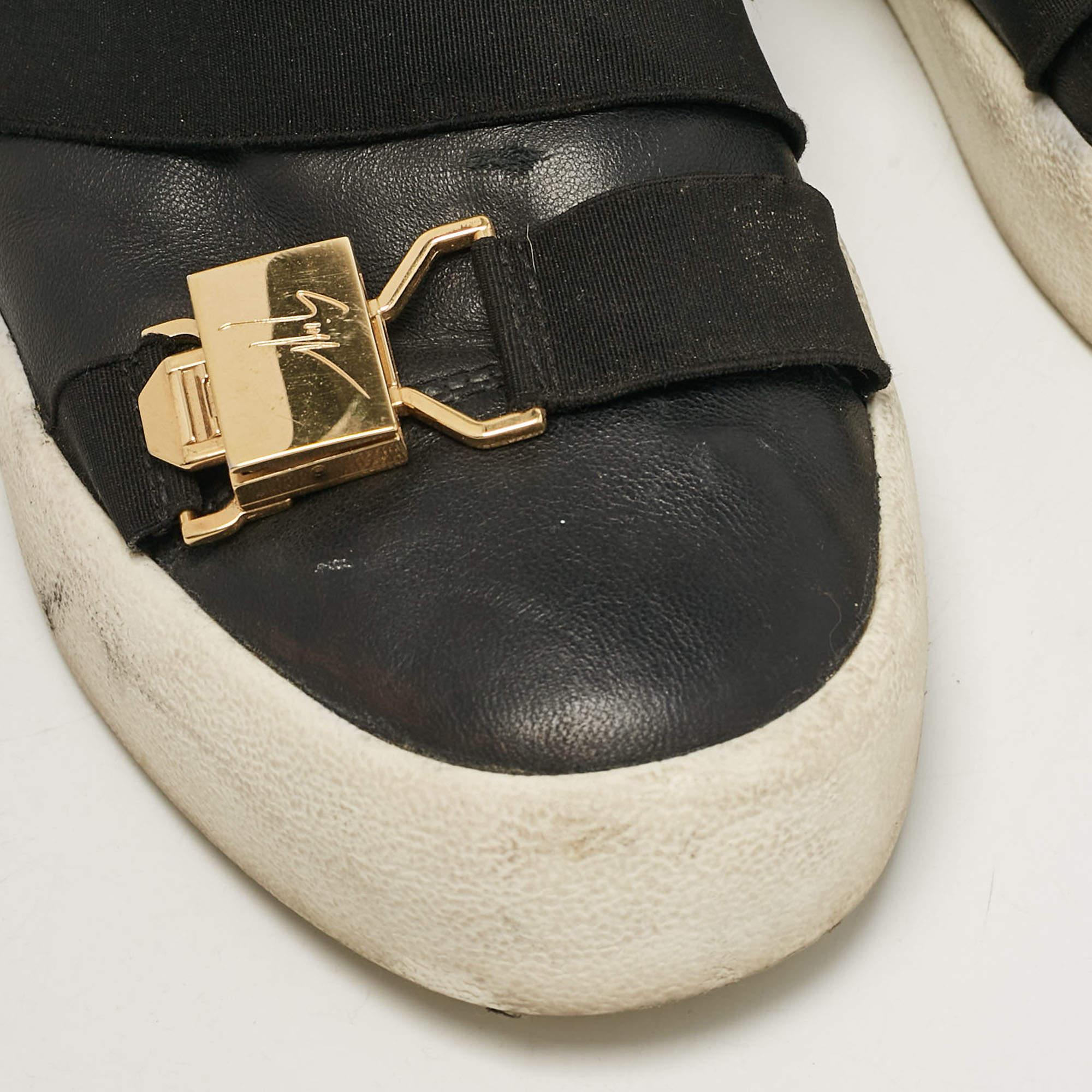 Giuseppe Zanotti Schwarz Leder Double Buckle High Top Turnschuhe mit doppelter Schnalle Größe 43 im Angebot 4