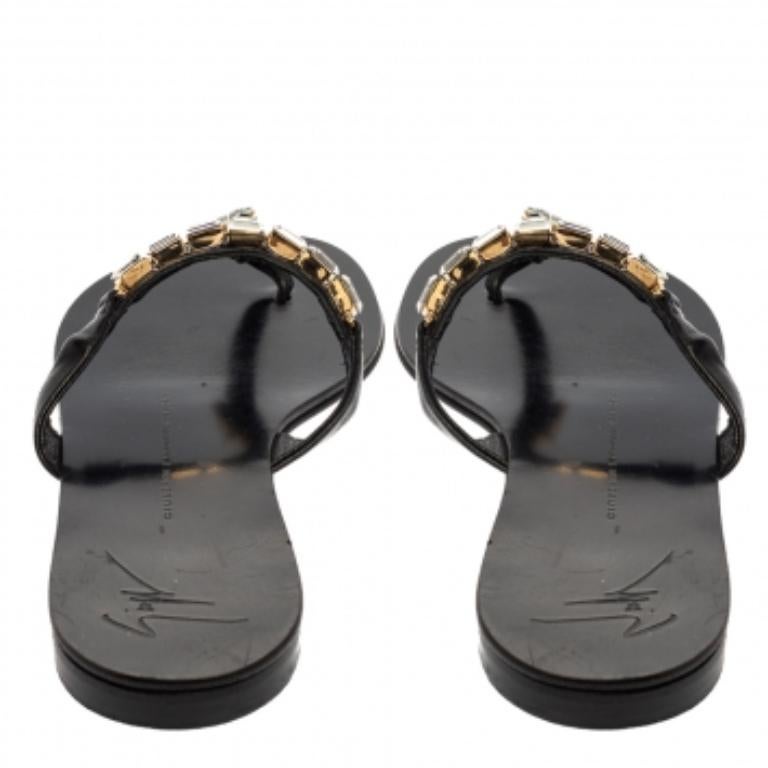 Women's Giuseppe Zanotti Black Leather Jewel Embellished Thong Flat Sandals Size 38 For Sale
