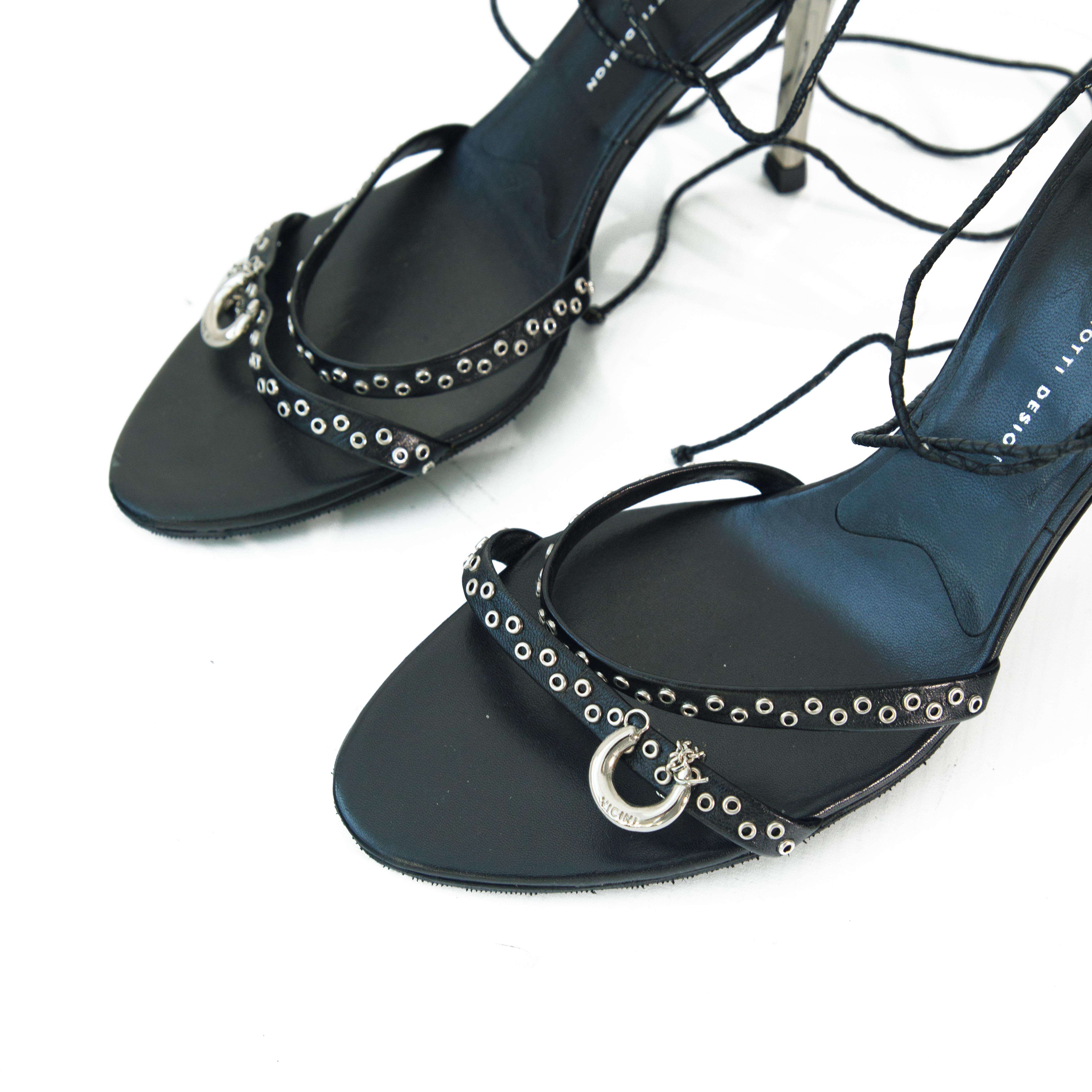 Ruder Than The Rest presents a pair of leather studded high heels from Giuseppe Zanotti.

Chrome heels.

Lace up ankle ties.

Vintage, circa 2000s.

Made in Italy.

Authenticity guaranteed.

Comes with dust bag only.

Condition: Excellent condition,