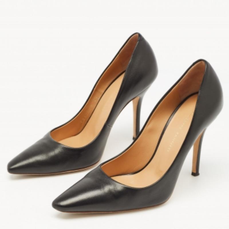 Giuseppe Zanotti Schwarze Leder Pumps mit spitzer Zehe Größe 36 im Angebot 4