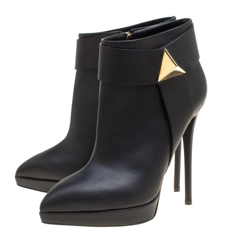 Women's Giuseppe Zanotti Black Leather Pyramid Stud Platform Ankle Boots Size 40