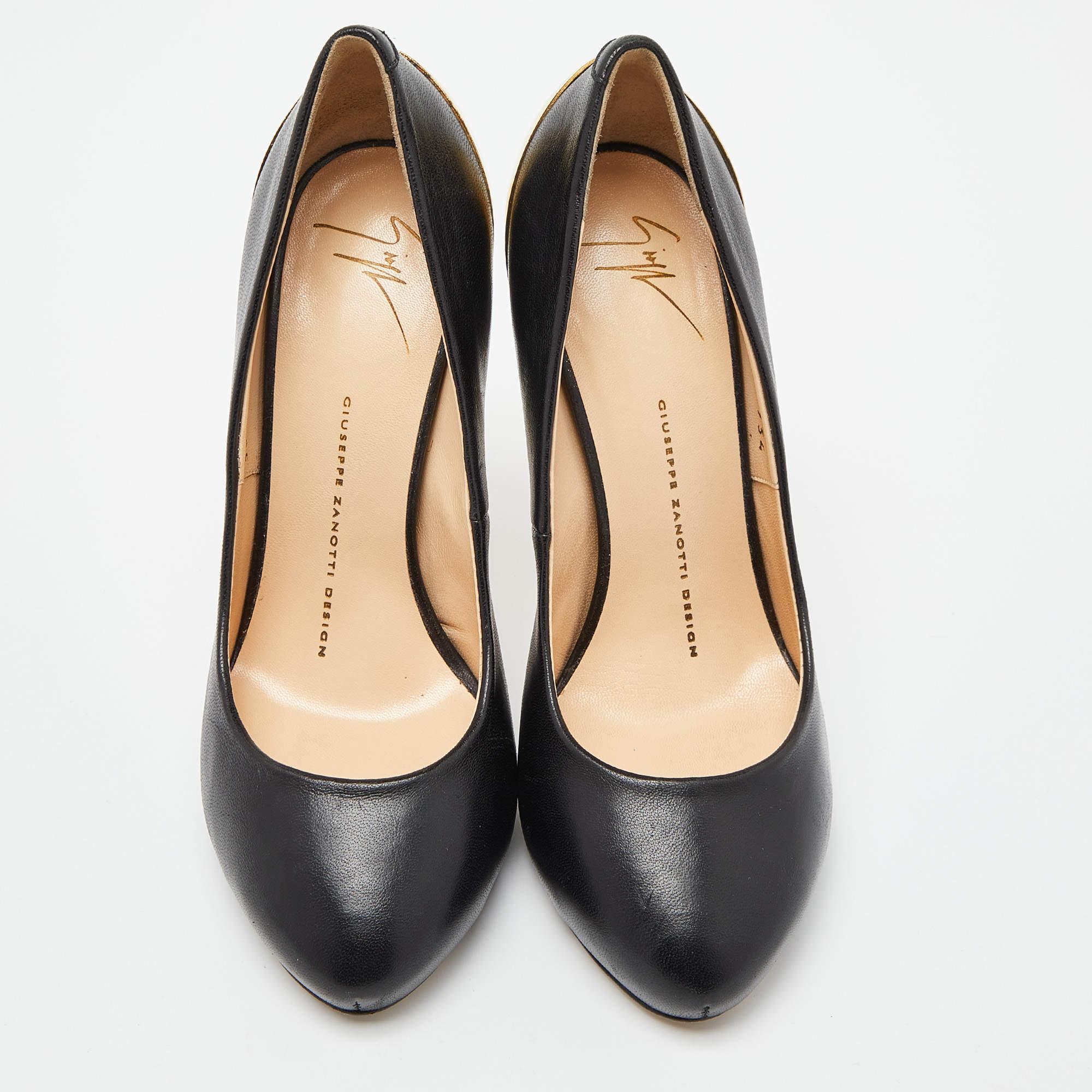 Noir Giuseppe Zanotti Escarpins à bouts ronds en cuir noir Taille 37 en vente