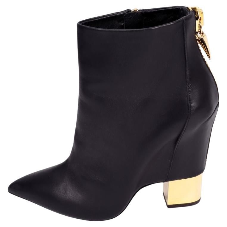 Giuseppe Zanotti Bout pointu en cuir noir avec dents de requin - EU 38 en vente