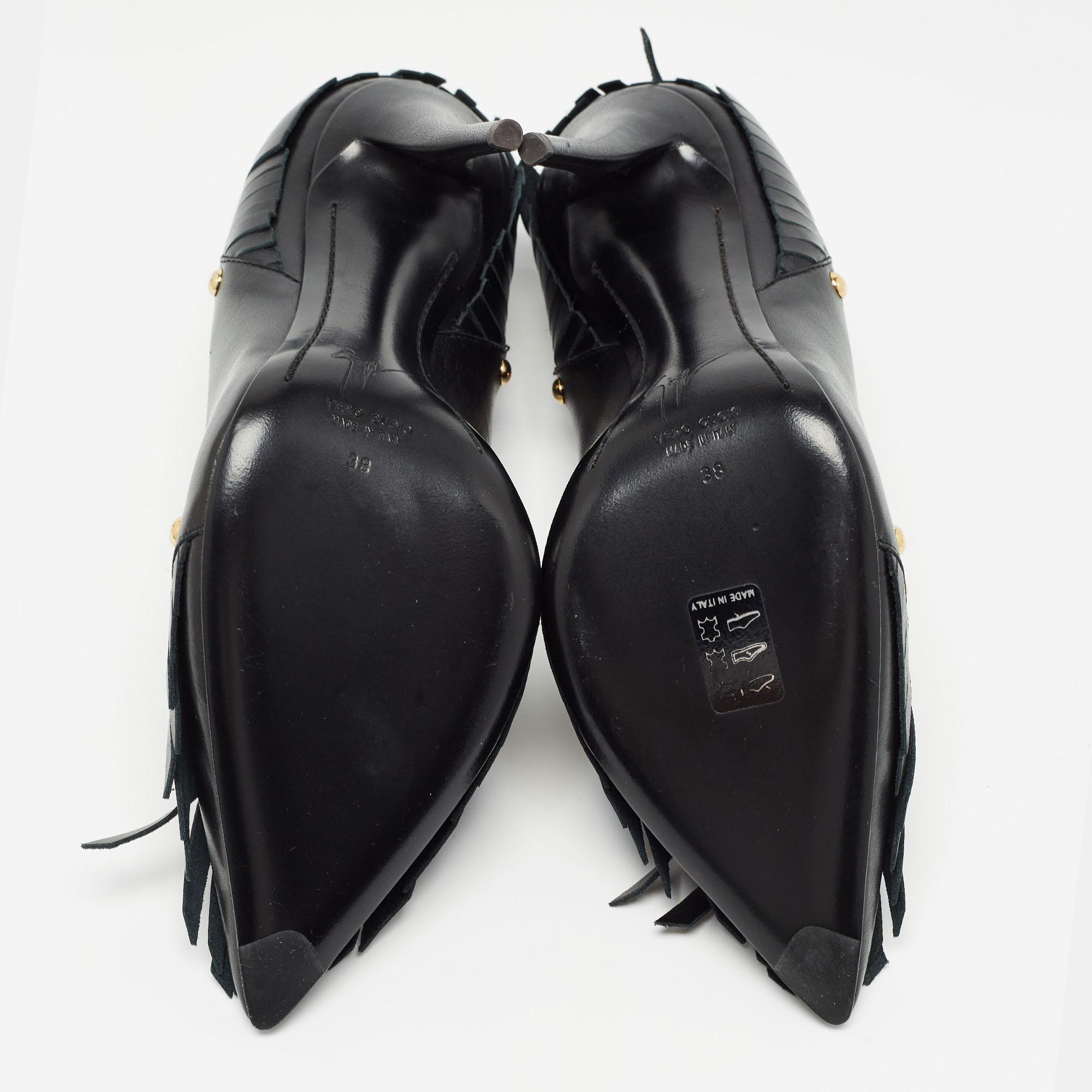 Giuseppe Zanotti Black Leather Studded Fringe Pumps Size 38 For Sale 2