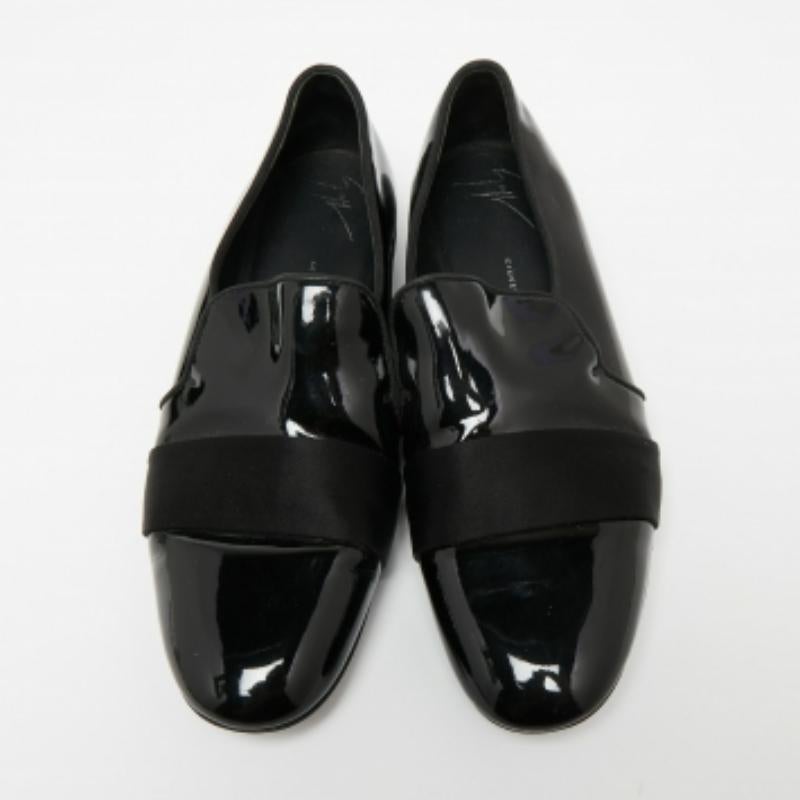 Giuseppe Zanotti Chaussons de smoking en cuir verni et satin noir Taille 40 en vente 2