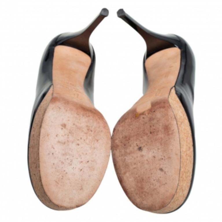 Giuseppe Zanotti Escarpins à plateforme en liège en cuir verni noir Taille 38.5 en vente 2