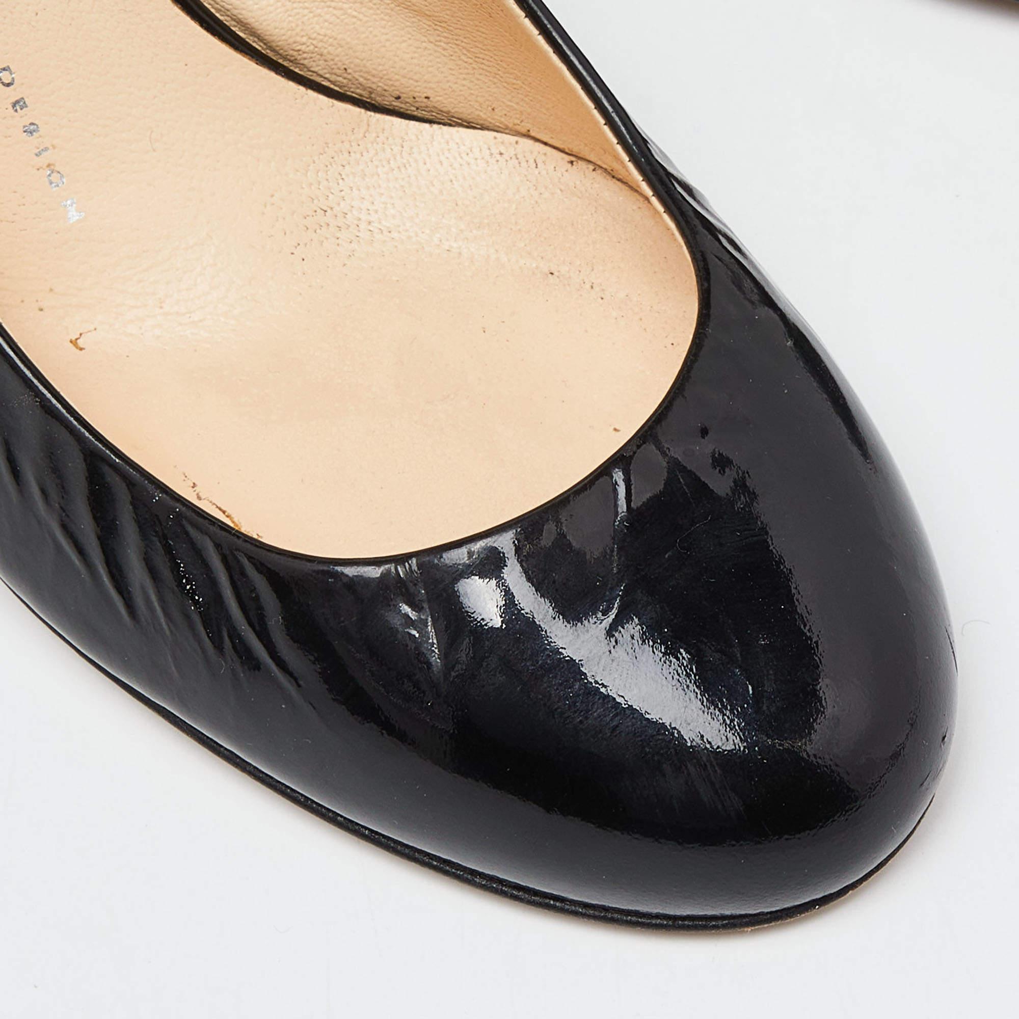 Giuseppe Zanotti - Pompe a punta tonda in vernice nera Taglia 39 in vendita 2
