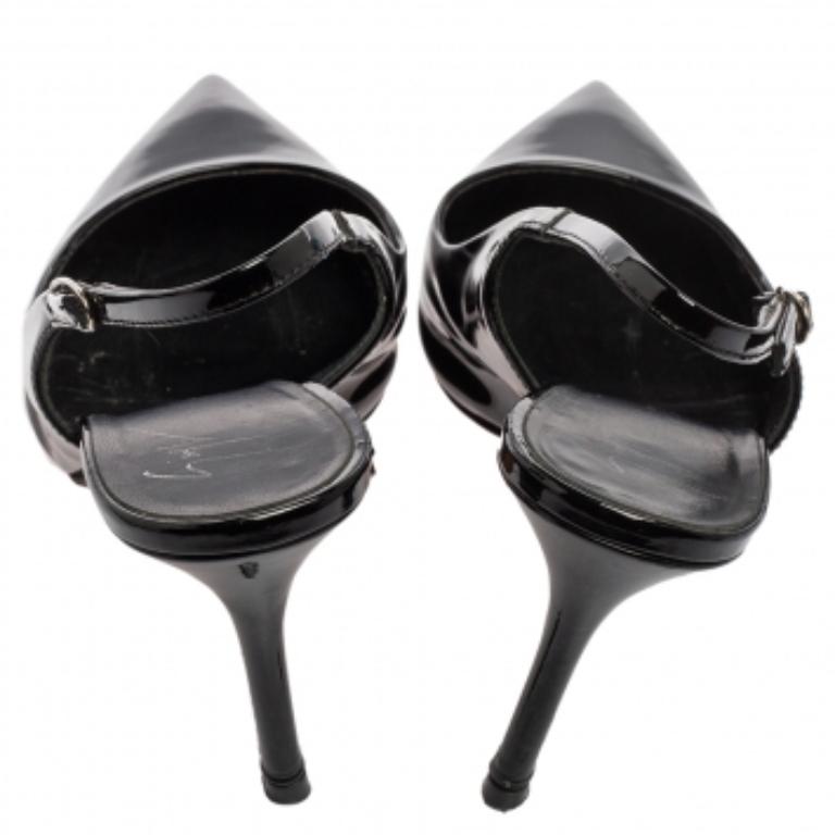 Giuseppe Zanotti Schwarze Slingback-Pumps aus Lackleder Größe 38 im Angebot 1