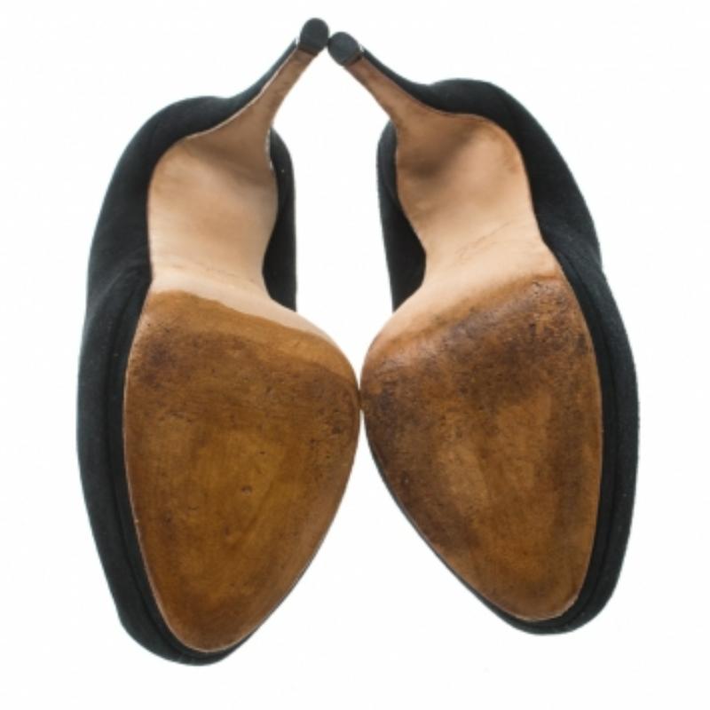 Giuseppe Zanotti Schwarz/Rosa Wildleder und Satin Peep Toe Plateau Pumps Größe 38 im Zustand „Gut“ im Angebot in Dubai, Al Qouz 2