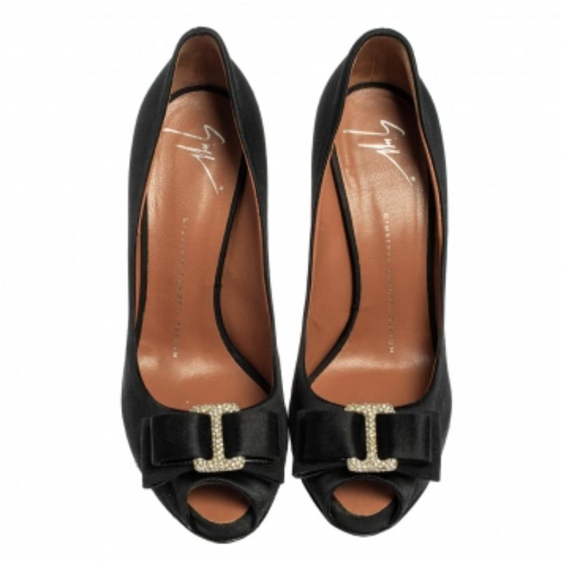 Giuseppe Zanotti Black Satin Bow Embellished Peep Toe Pumps Size 38.5 For Sale 1