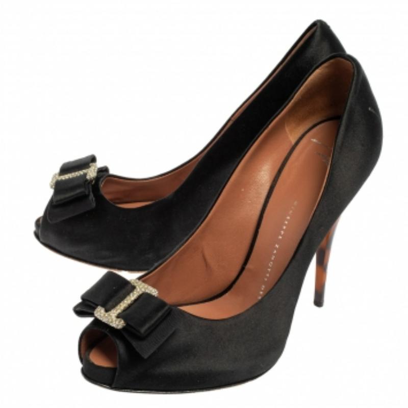 Giuseppe Zanotti Black Satin Bow Embellished Peep Toe Pumps Size 38.5 For Sale 2