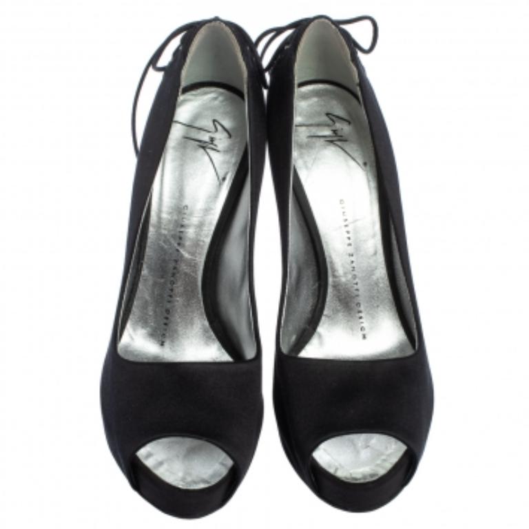 Giuseppe Zanotti Black Satin Peep Toe Knot Detailed Pumps Size 36.5 For Sale 3