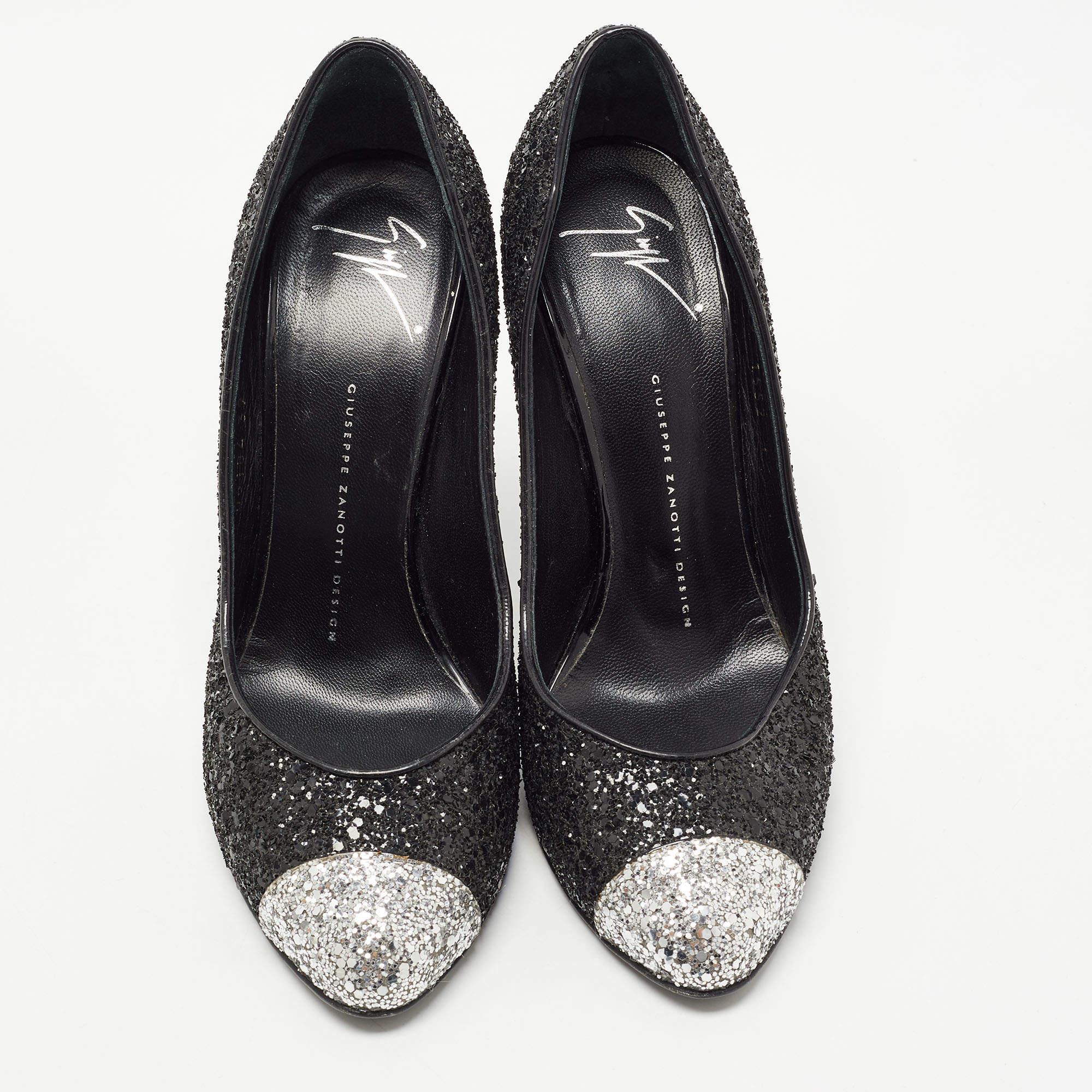 Nero Giuseppe Zanotti Black/Silver Coarse Glitter Cap Toe Pumps Size 39 in vendita
