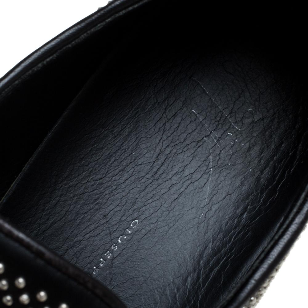 Men's Giuseppe Zanotti Black Studded Leather Eve Slip On Sneakers Size 43 For Sale