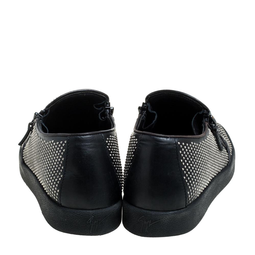 Giuseppe Zanotti Black Studded Leather Eve Slip On Sneakers Size 43 For Sale 2