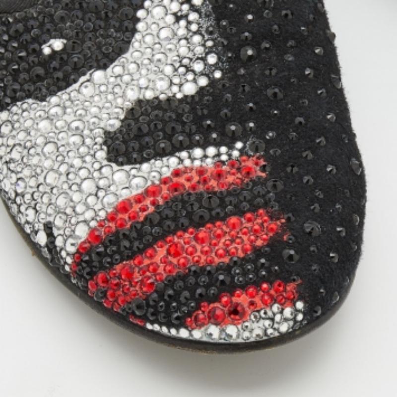 Giuseppe Zanotti Joker Smoking Slippers aus schwarzem Wildleder mit Kristallverzierung, Größe 37 Damen im Angebot