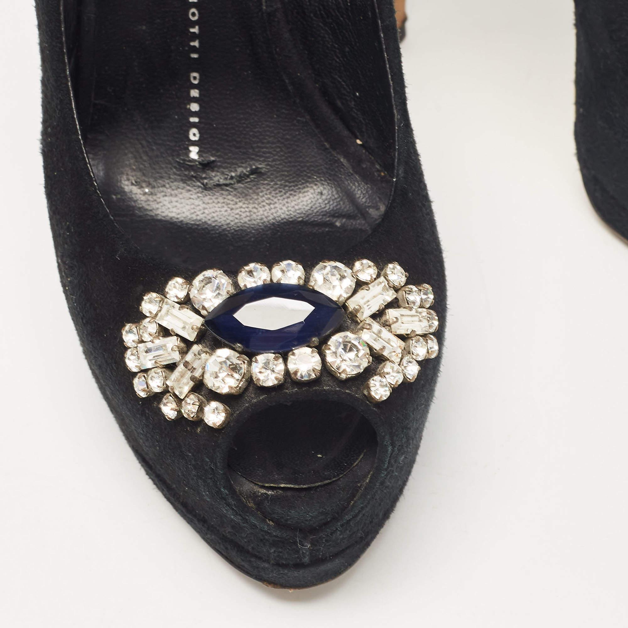 Giuseppe Zanotti Escarpins Peep Toe en daim noir avec ornements en cristal Taille 37 en vente 2