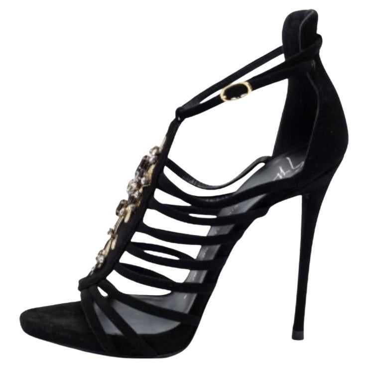Giuseppe Zanotti Sandales en daim noir avec ornements en cristal Taille 40