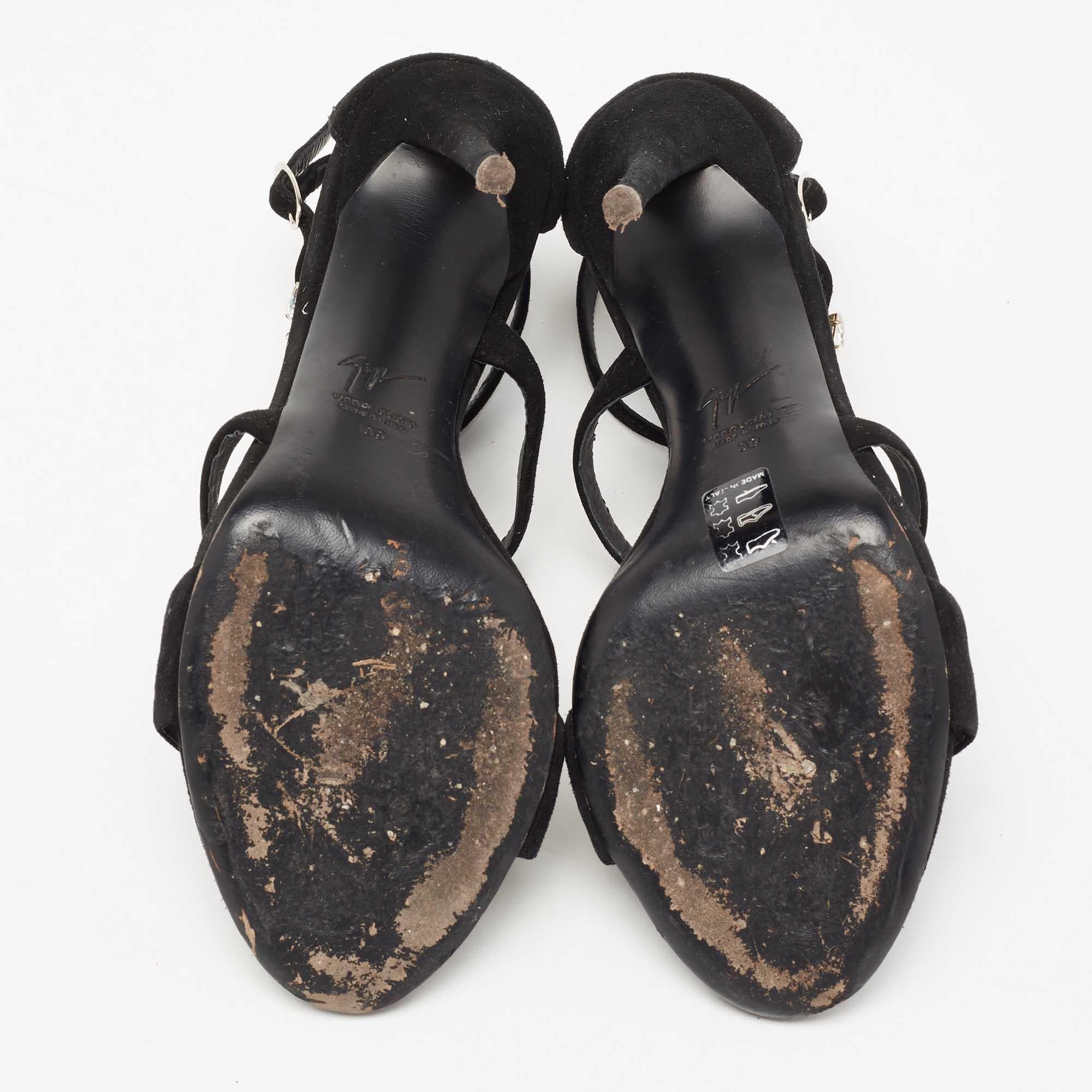 Women's Giuseppe Zanotti Black Suede Crystal Embellished T-Strap Sandals Size 39 For Sale