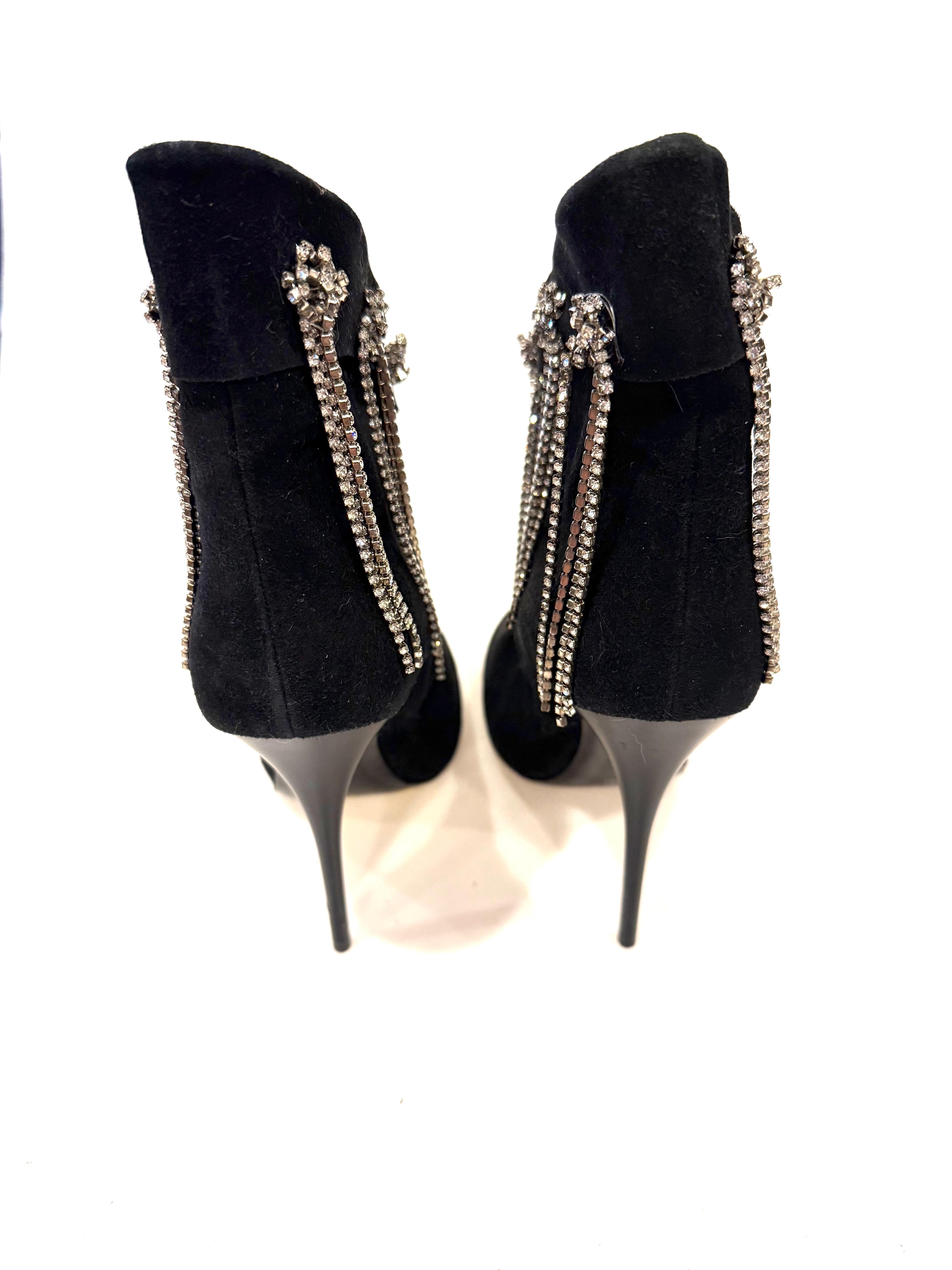 Women's Giuseppe Zanotti Black Suede Crystal Fringe Ankle Boots  Fall 2018  Size 39 For Sale