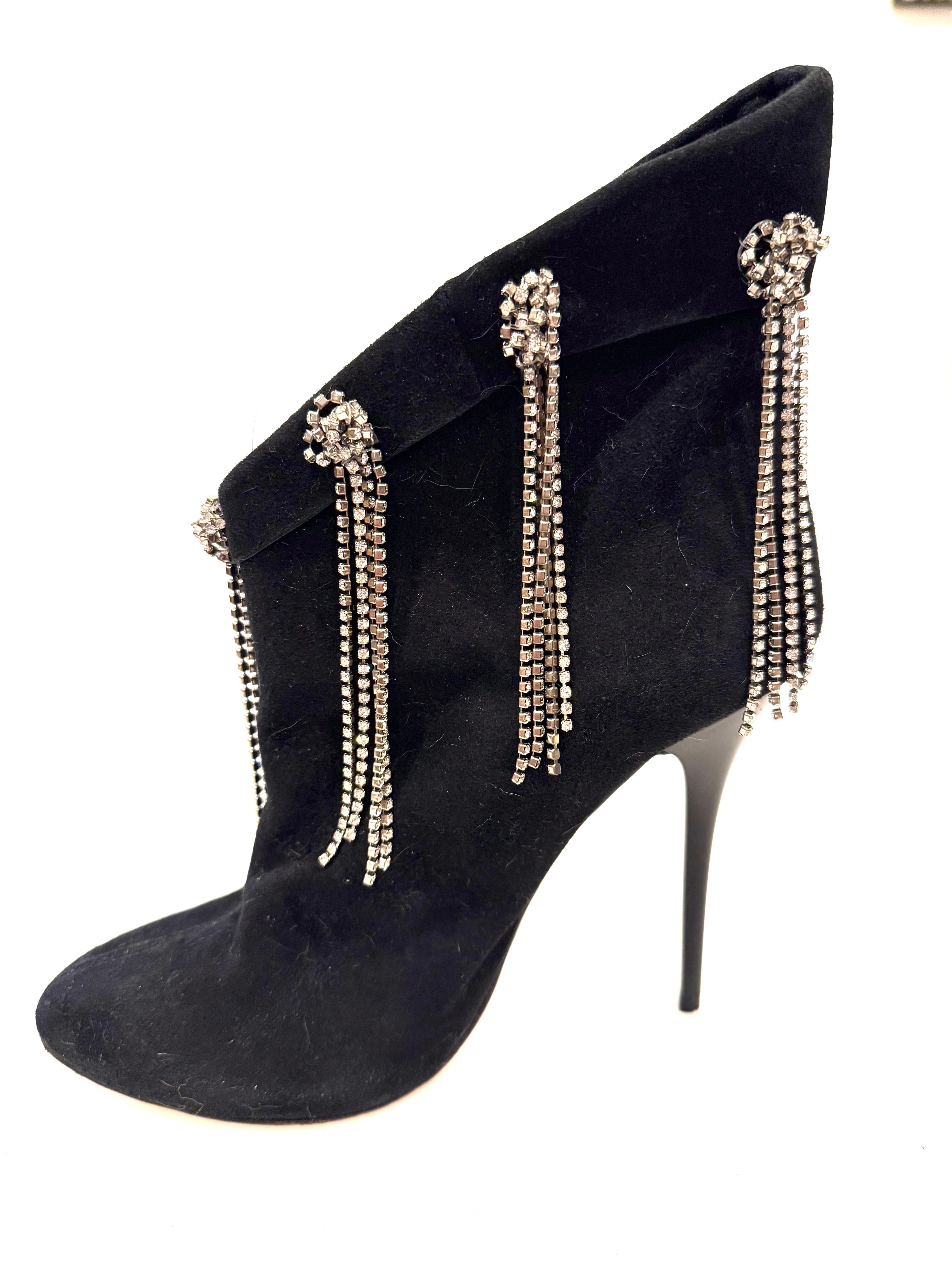 Giuseppe Zanotti Black Suede Crystal Fringe Ankle Boots  Fall 2018  Size 39 For Sale 3