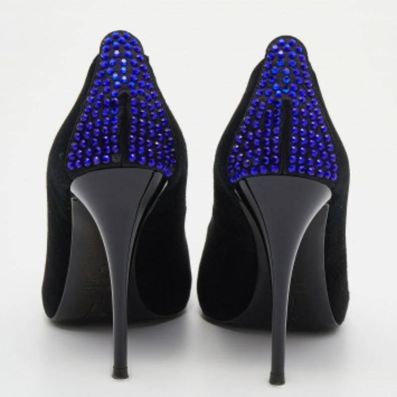 Giuseppe Zanotti Escarpins Peep Toe en daim noir avec embellissement Taille 36 Pour femmes en vente