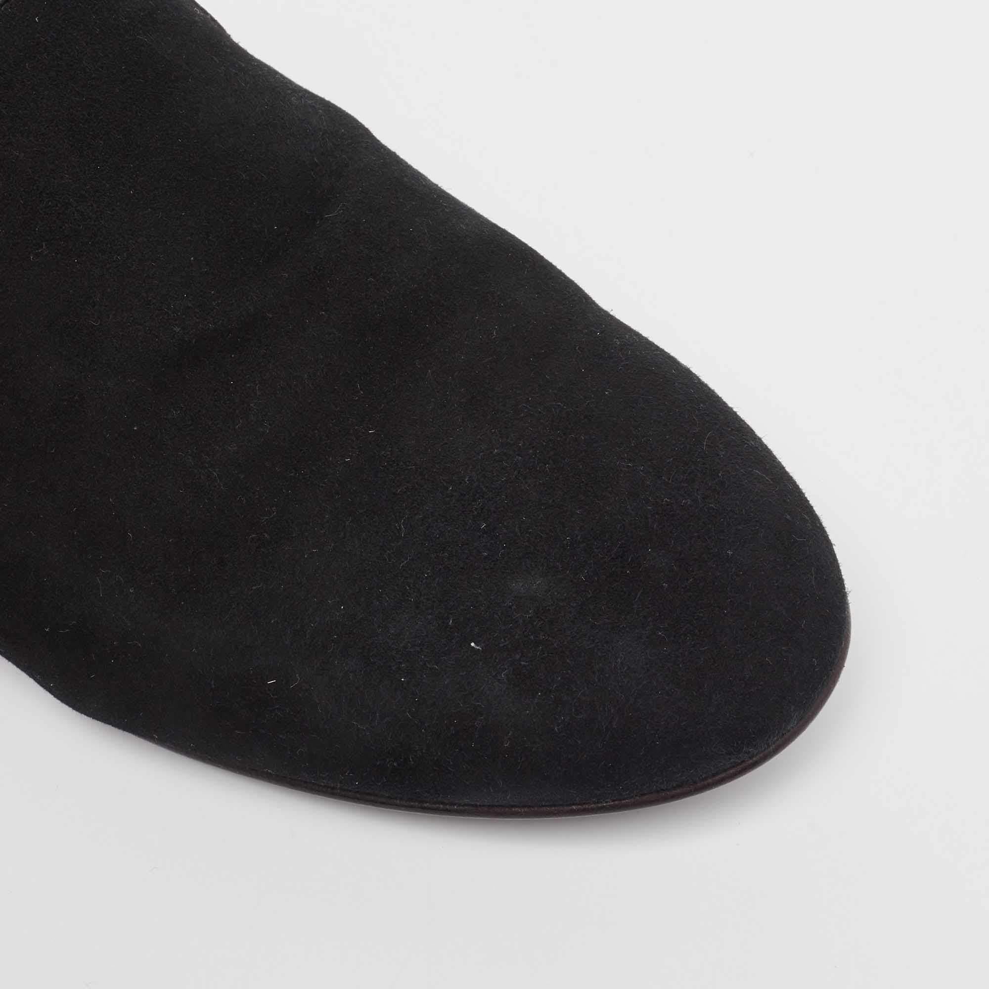 Giuseppe Zanotti Chaussons fumants en daim noir Taille 44 en vente 2