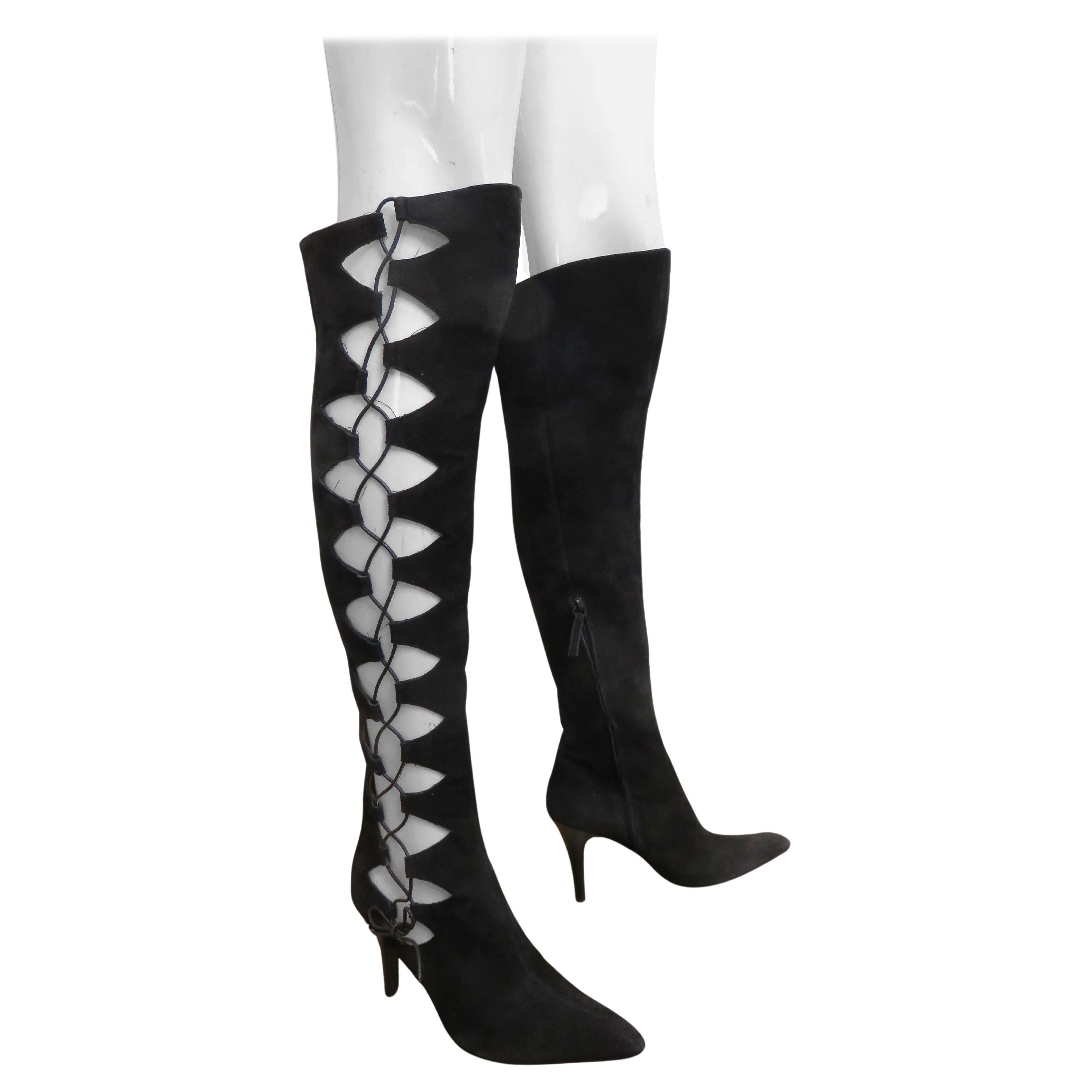 Giuseppe Zanotti Botas altas de ante negro con cordones y recorte talla 9 en venta