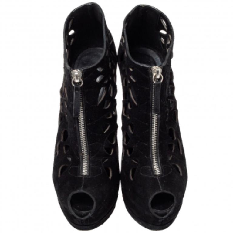 Noir Giuseppe Zanotti Black Suede Peep Toe Front Zipper Detail Ankle Boots Size 40 en vente