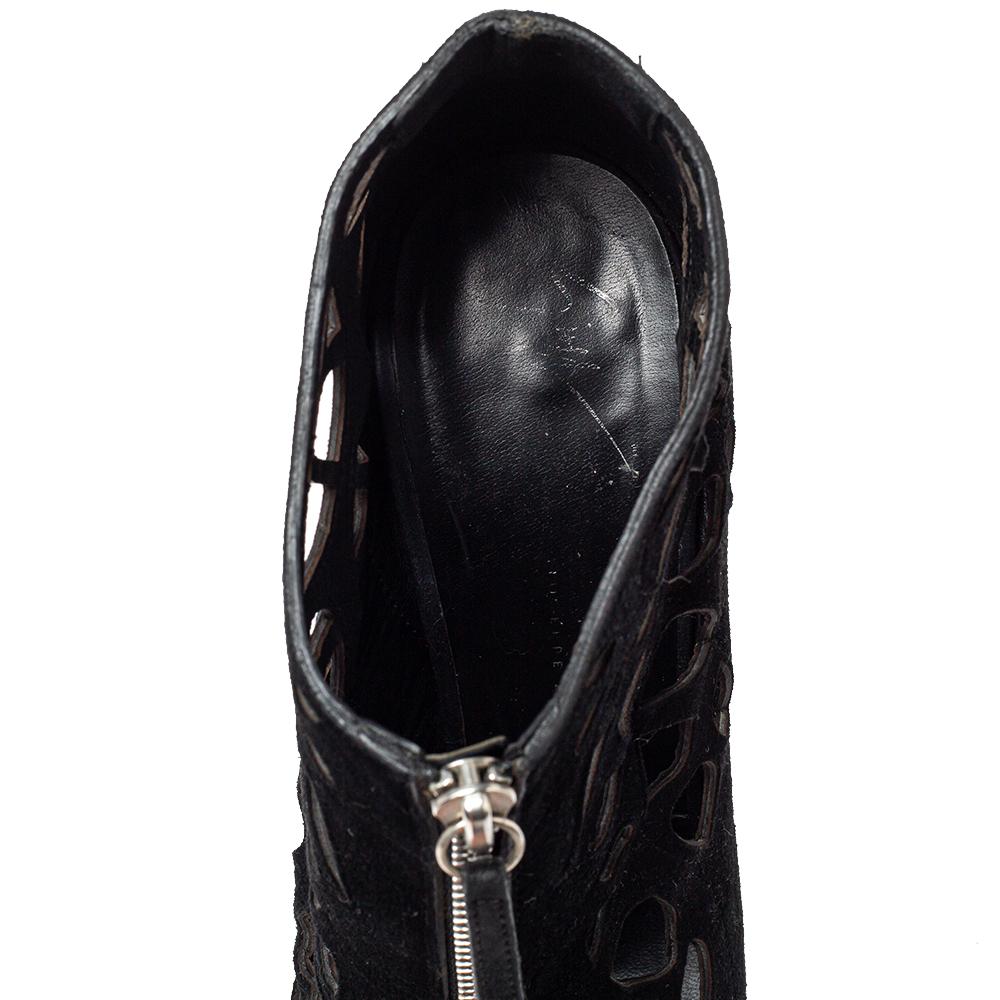 Giuseppe Zanotti Black Suede Peep Toe Front Zipper Detail Ankle Boots Size 40 1