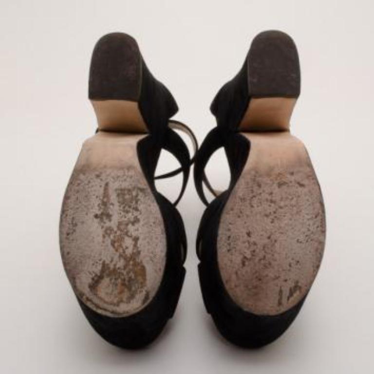 Giuseppe Zanotti Sandales à plateforme en daim noir Taille 41 Bon état - En vente à Dubai, Al Qouz 2