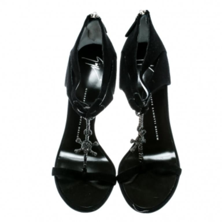 Giuseppe Zanotti - Sandali con cinturino a T in pelle scamosciata con teschio - taglia 38 in vendita 1