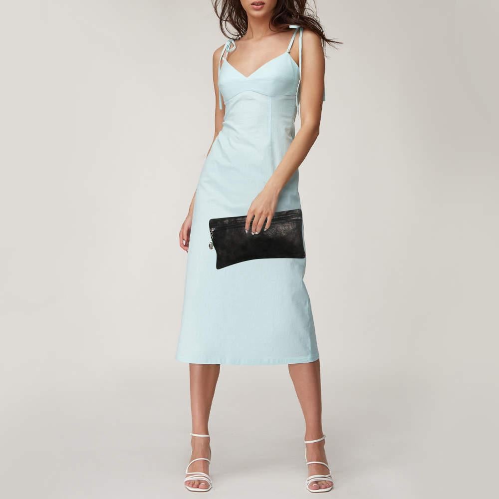 Gefertigt aus hochwertigen MATERIALEN  In Ihrem Kleiderschrank fehlt diese wunderschöne Designer-Clutch. Mit dieser eleganten Clutch sehen Sie in jedem Outfit modisch aus und werten Ihr Ensemble auf.