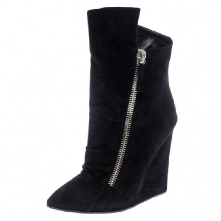 Giuseppe Zanotti Black Suede Wedge Ankle Boots Size 37.5 en vente 1