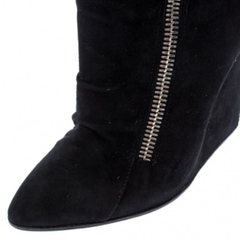 Giuseppe Zanotti Black Suede Wedge Ankle Boots Size 37.5 en vente 2