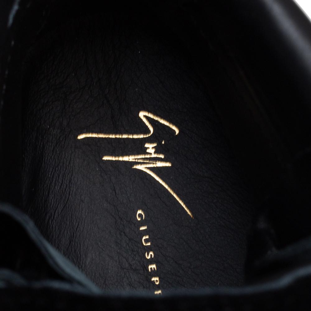 Giuseppe Zanotti Black Velvet And Patent Leather Coby High Top Sneakers Size 40 In New Condition In Dubai, Al Qouz 2