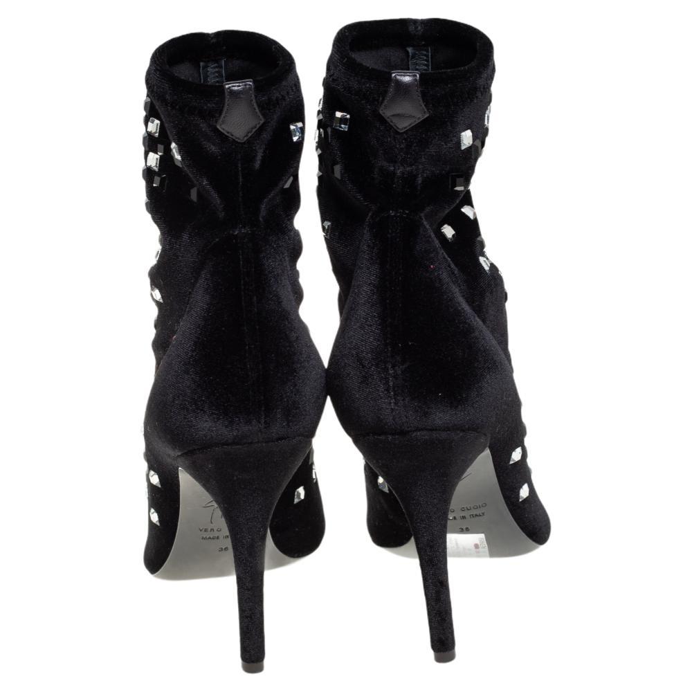 Women's Giuseppe Zanotti Black Velvet Crystal Embellished Ankle Boots Size 36 For Sale