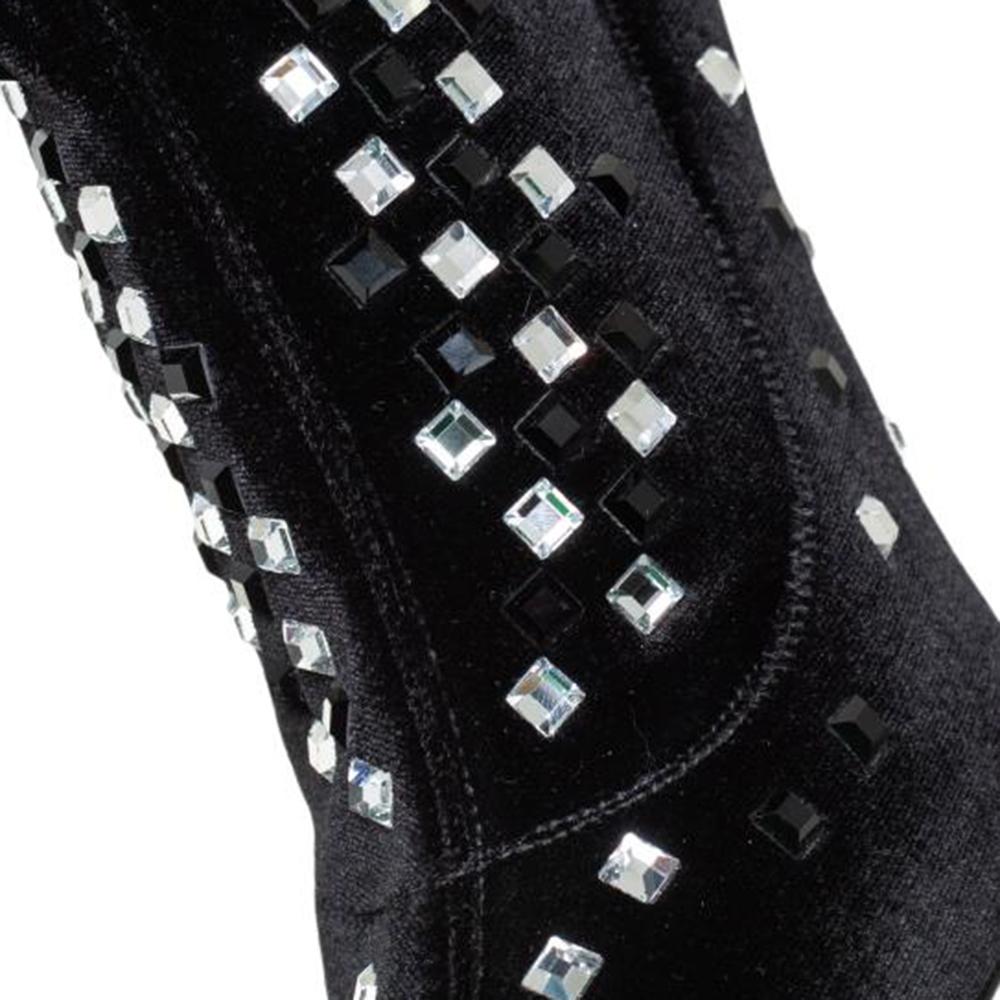Giuseppe Zanotti Black Velvet Crystal Embellished Ankle Boots Size 36 For Sale 2