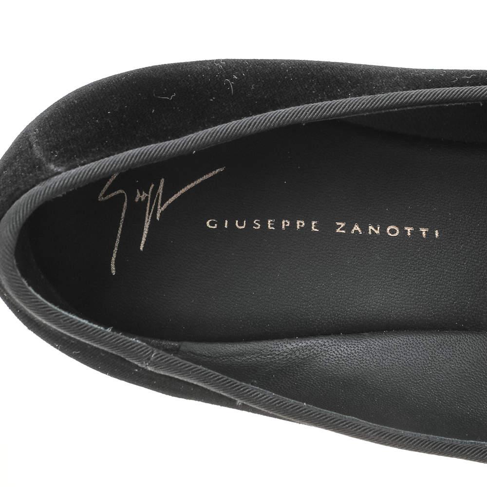 Giuseppe Zanotti Black Velvet Slip On Smoking Slippers Size 42 For Sale 1