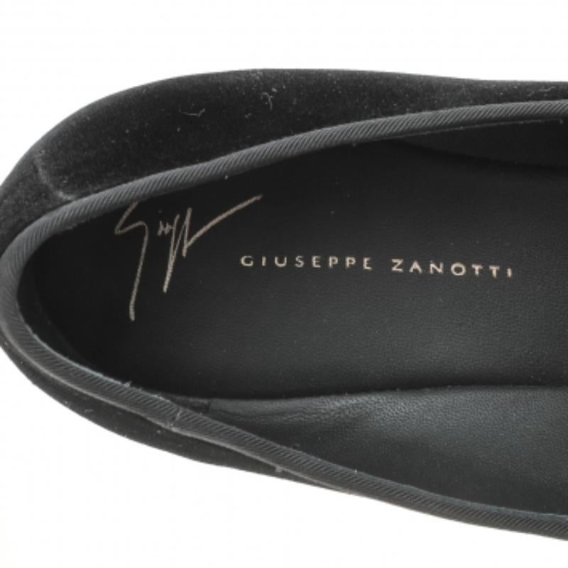 Giuseppe Zanotti Chaussons de smoking en velours noir Taille 42 en vente 1
