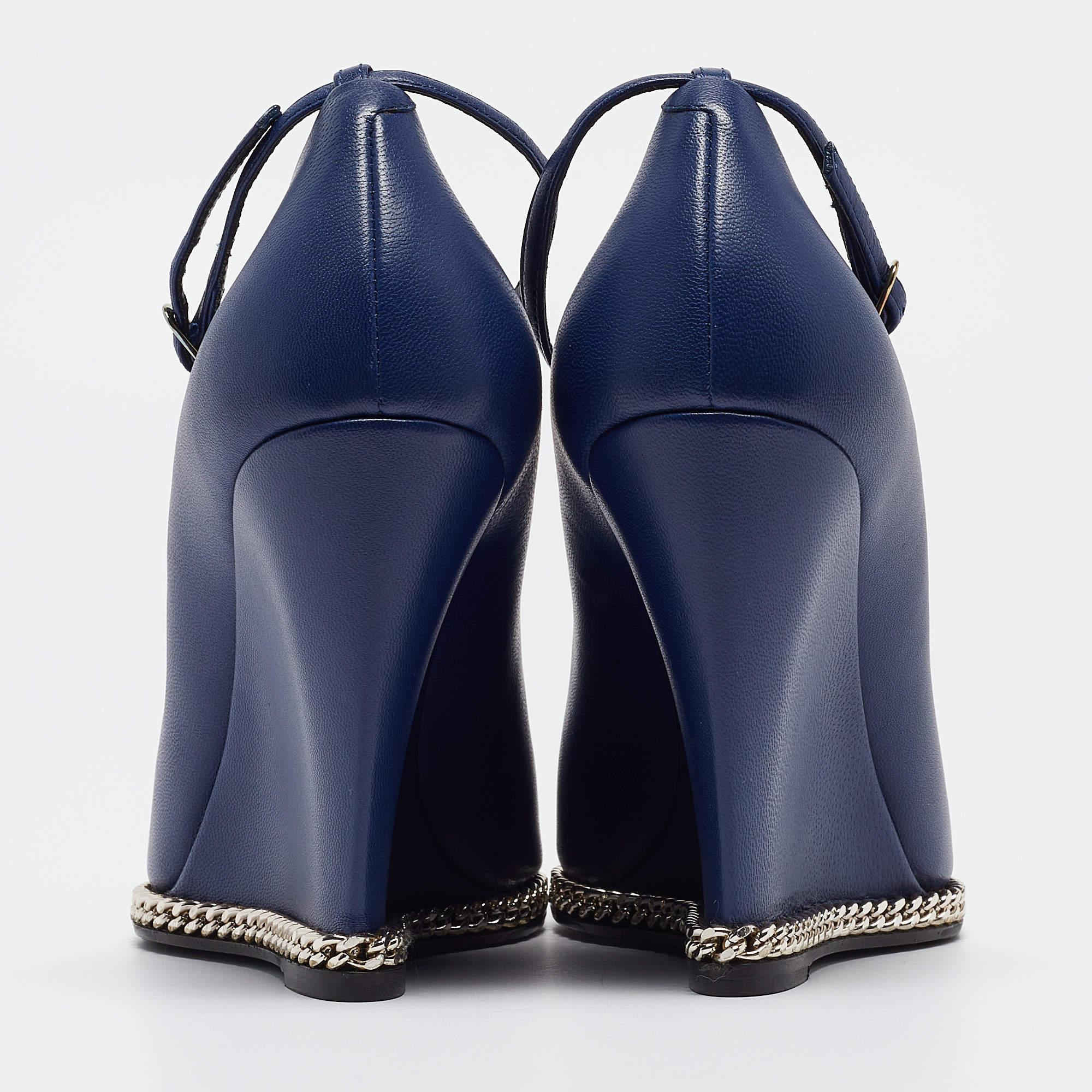Women's Giuseppe Zanotti Blue Leather Yvette Chain Wedge Pumps Size 37.5 For Sale