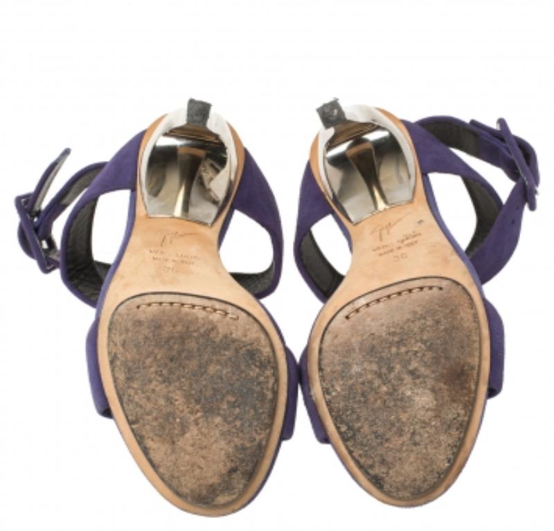 Giuseppe Zanotti Blau Wildleder Metall Heel Knöchel Wickel-Sandalen mit offener Zehe Größe 36 im Angebot 5