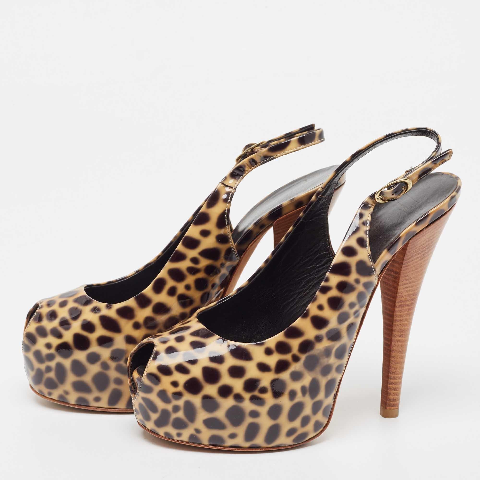 Complement your well put together outfit with these authentic designer shoes. Timeless and classy  they have an amazing construction for enduring quality and comfortable fit.

