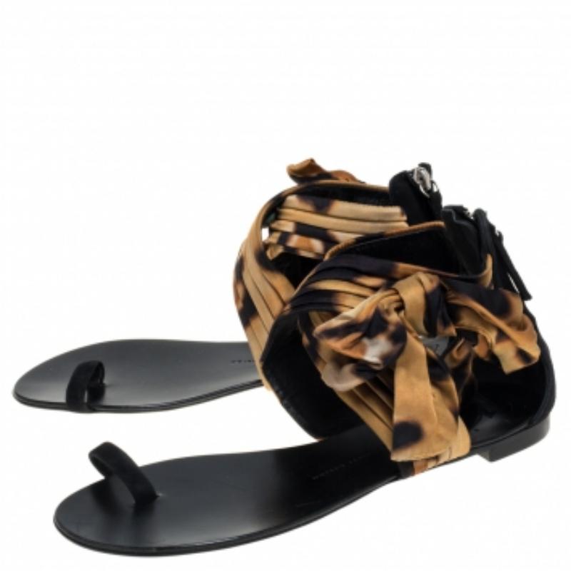 Giuseppe Zanotti Brown/Black Satin Sandals Size 39 For Sale 3