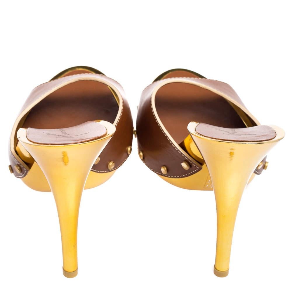 Women's Giuseppe Zanotti Brown/Gold Leather Slide Clogs Size 41 For Sale