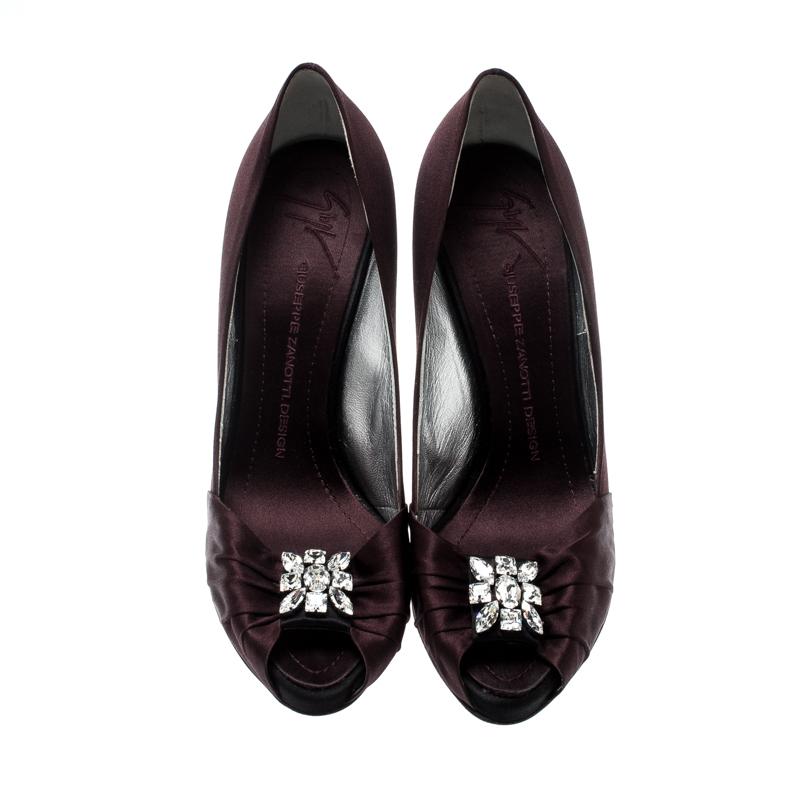 Black Giuseppe Zanotti Burgundy Satin Embellished Peep Toe Pumps Size 40